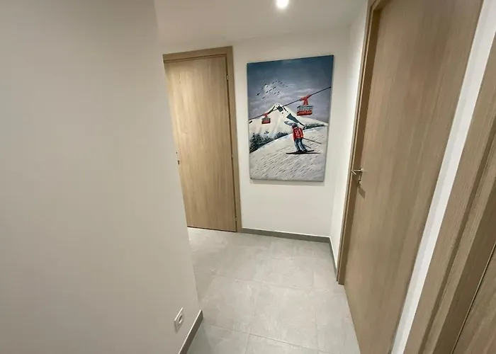 Valloise A12 By Avecoeur