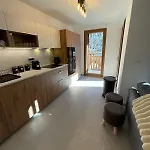 Valloise A12 By Avecoeur La Plagne