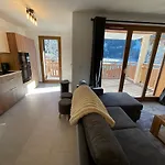 Valloise A12 By Avecoeur Apartment